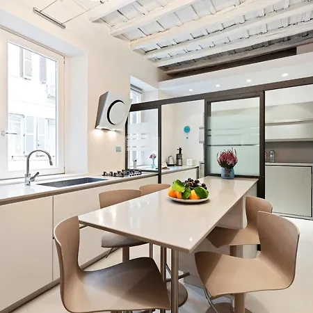 Apartmán Gorgeous 3 Bed Flat Near Piazza Navona Řím